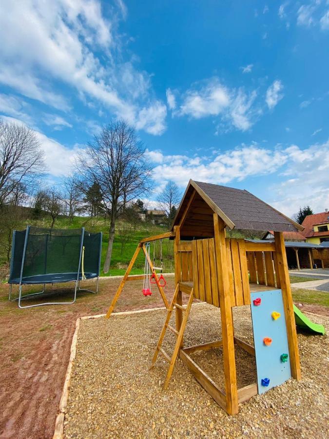 Ubytování S Wellness Dolni Dobrouc Exterior foto