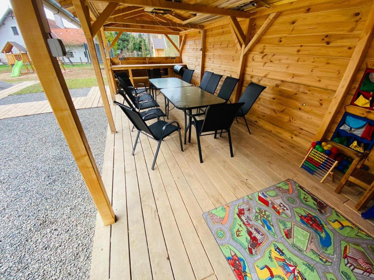 Ubytování S Wellness Dolni Dobrouc Exterior foto